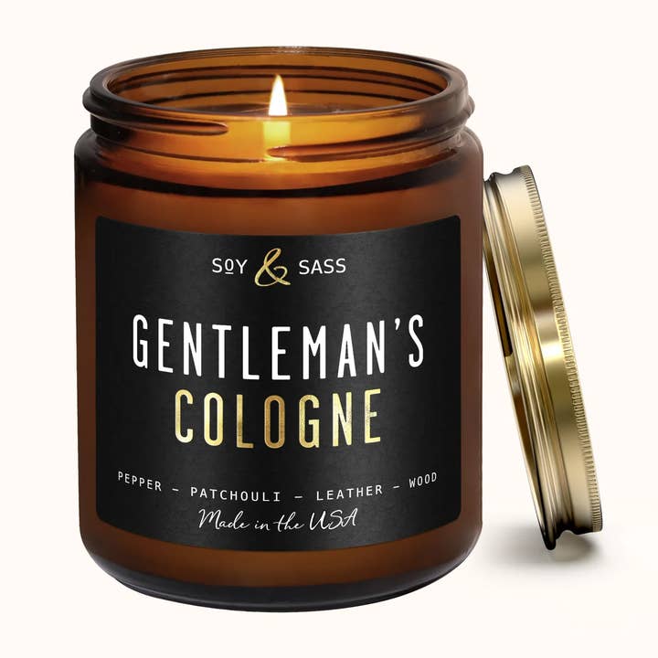 Candela di soia profumata da uomo 9 oz Decorazioni per la casa e regali per la vendita all'ingrosso da parte di Soy and Sass