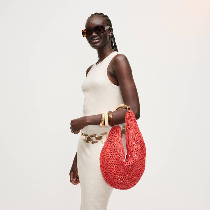 Camden - Goldie Hobo pour la vente par Urban Expressions