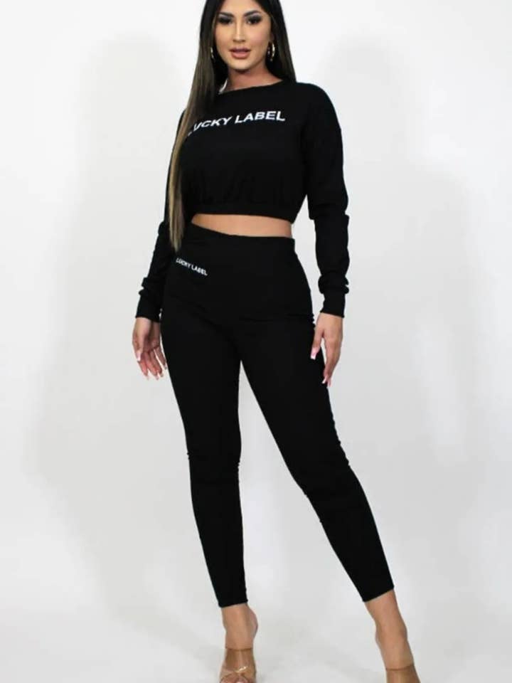 ENSEMBLE DE LEGGINGS À MANCHES LONGUES IMPRIMÉ pour la vente par La'Chelle Boutique Wholesale