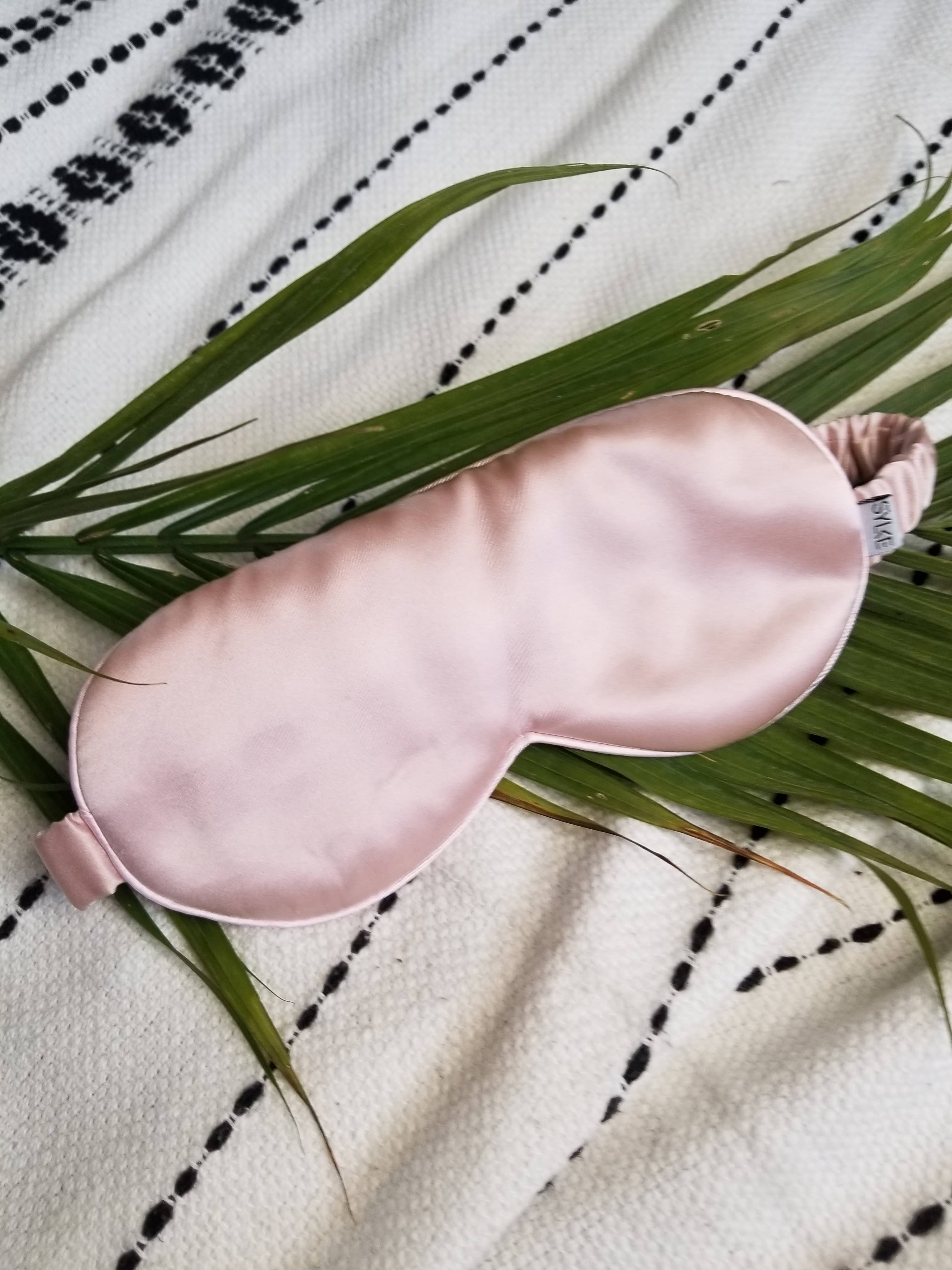 SYLKE THE LABEL - Venta al por mayor Antifaz - Máscara de dormir de seda 100 % orgánica de morera en tono Bombshell Blush4