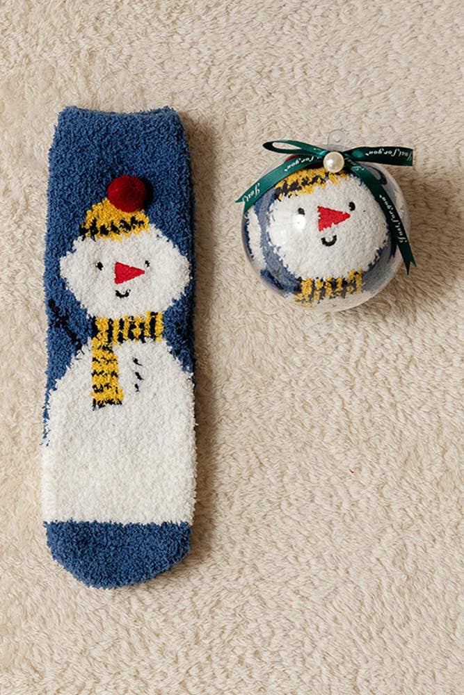 UNISHE - Wholesale Socks - Women's - Cartoon Christmas Fleece Socks MOQ 5Pairs ZZKF3035