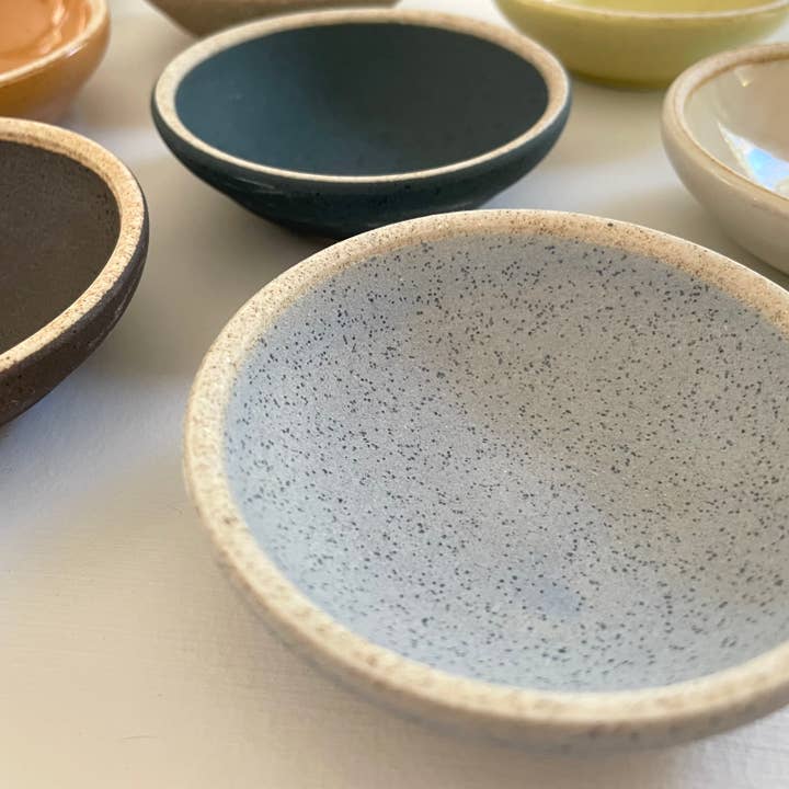 fort & field - Wholesale Condiment/Dip Bowl - Handmade 3" ceramic round mini condiment dishes - 11 colors