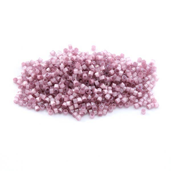 5g Miyuki Delica 11/0 raso di seta orchidea tinta 11/0 DB-1806 per la vendita all'ingrosso da parte di Fais-le toi-même