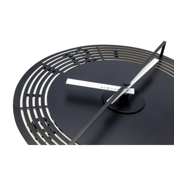 Unek Goods LLC - Wholesale Wall Clock - Kinegram Roman Numeral