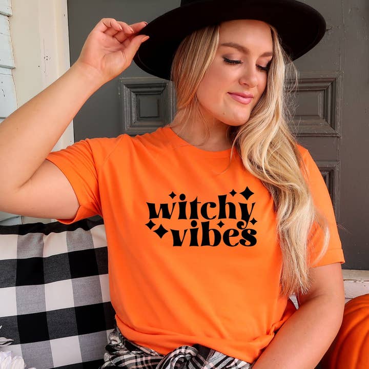 Witchy Vibes - Unisex Tee por atacado de GirliesGalore
