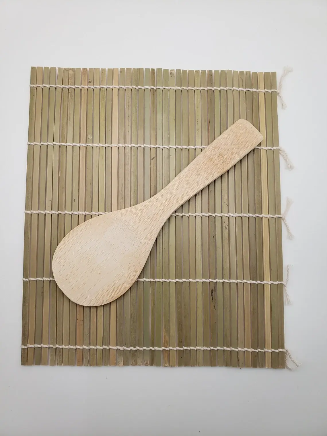 Hazel Grove Customs - Vendita all'ingrosso Utensile/attrezzo da cucina - Tappetino per sushi vuoto con pagaia, pagaia per riso0