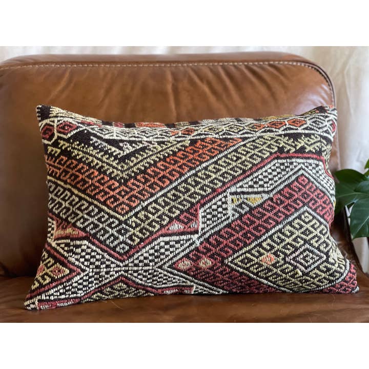 Cojín Lumbar Kilim Turco Soya 16x 24 para venta al por mayor de Vintage Loomz