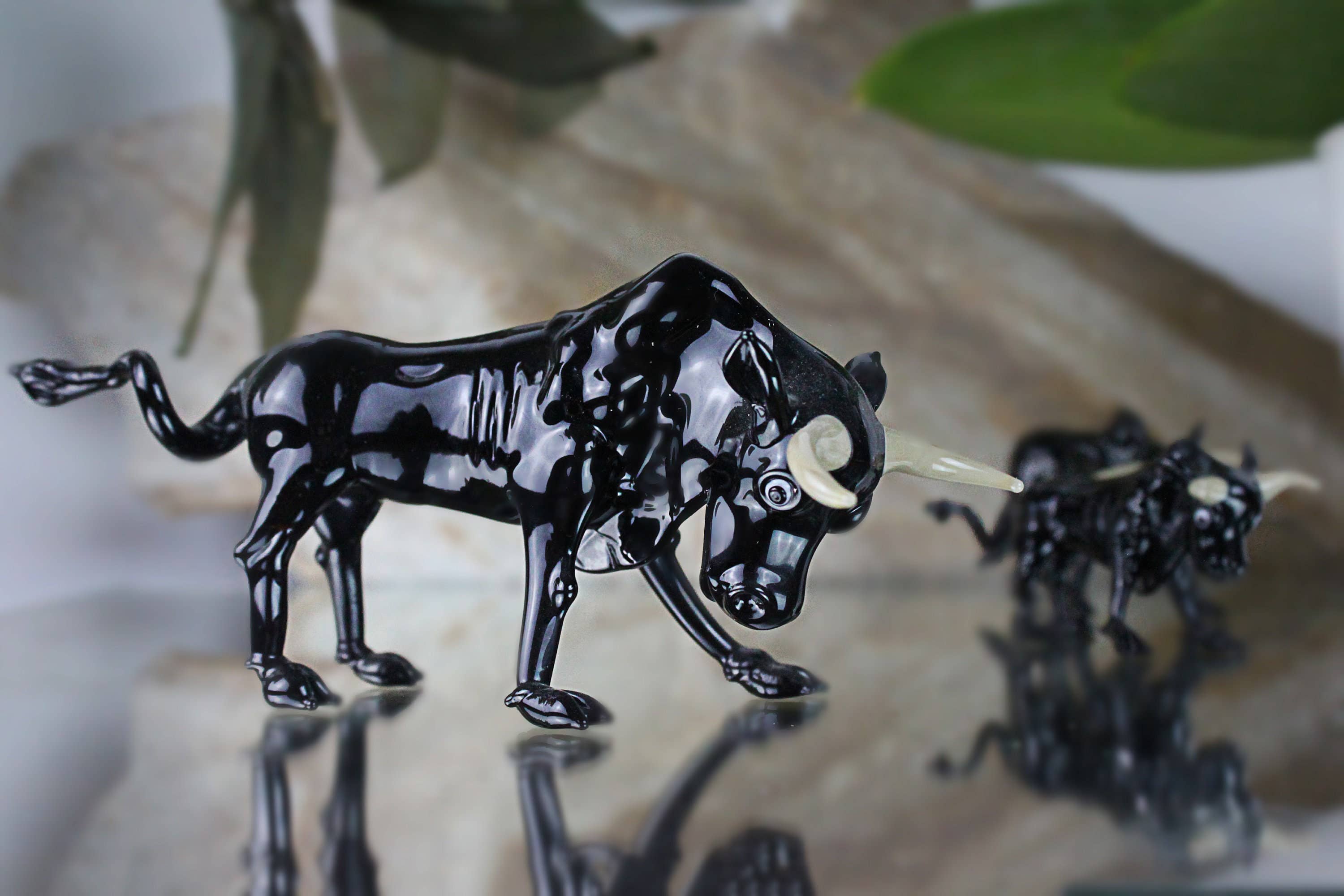 Adamodart - Wholesale Decorative Figurine - murano glass spanish bull sculpture, lampwork bull decor2
