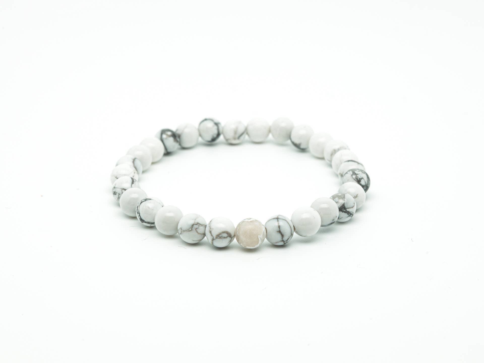 Jolis Baumes - Venta al por mayor Pulsera de cuentas - Pulsera Calma y Soltarse con Howlita1