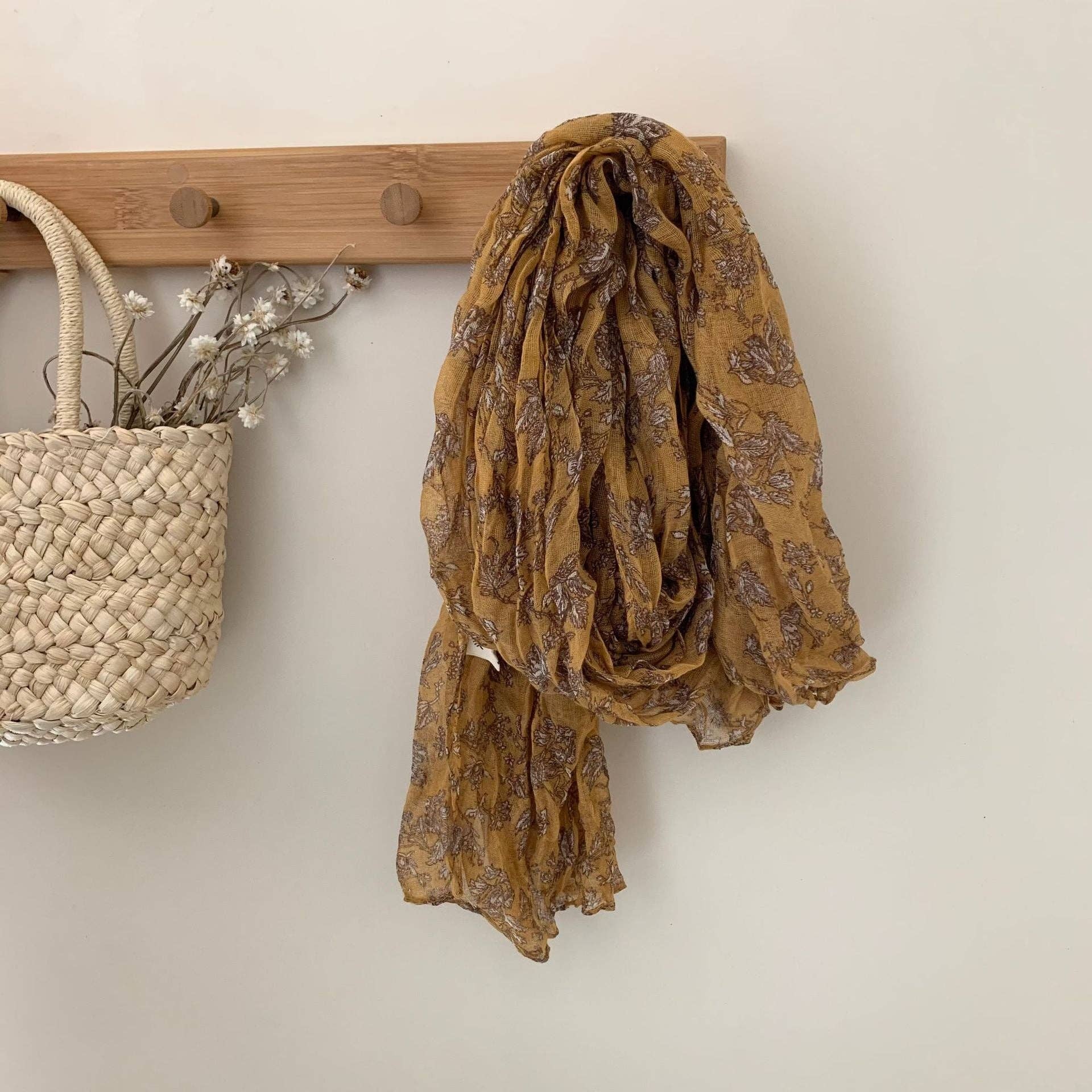 alberalkirk - Wholesale Scarf - Women's - Botanical Print Crinkle Scarf  M5A2096