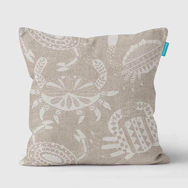 Cojín Scraffito Craffito Crab Cream para venta al por mayor de Perkins & Morley