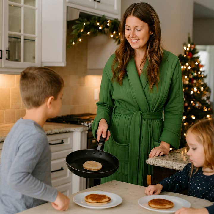 Husrock i fransk frotté, armégrön för wholesale av Sweet Bamboo