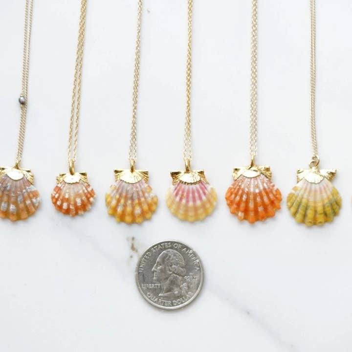 Rise Hawaii Jewelry - Wholesale Pendant/Charm Necklace - Sunrise Shell Necklace2