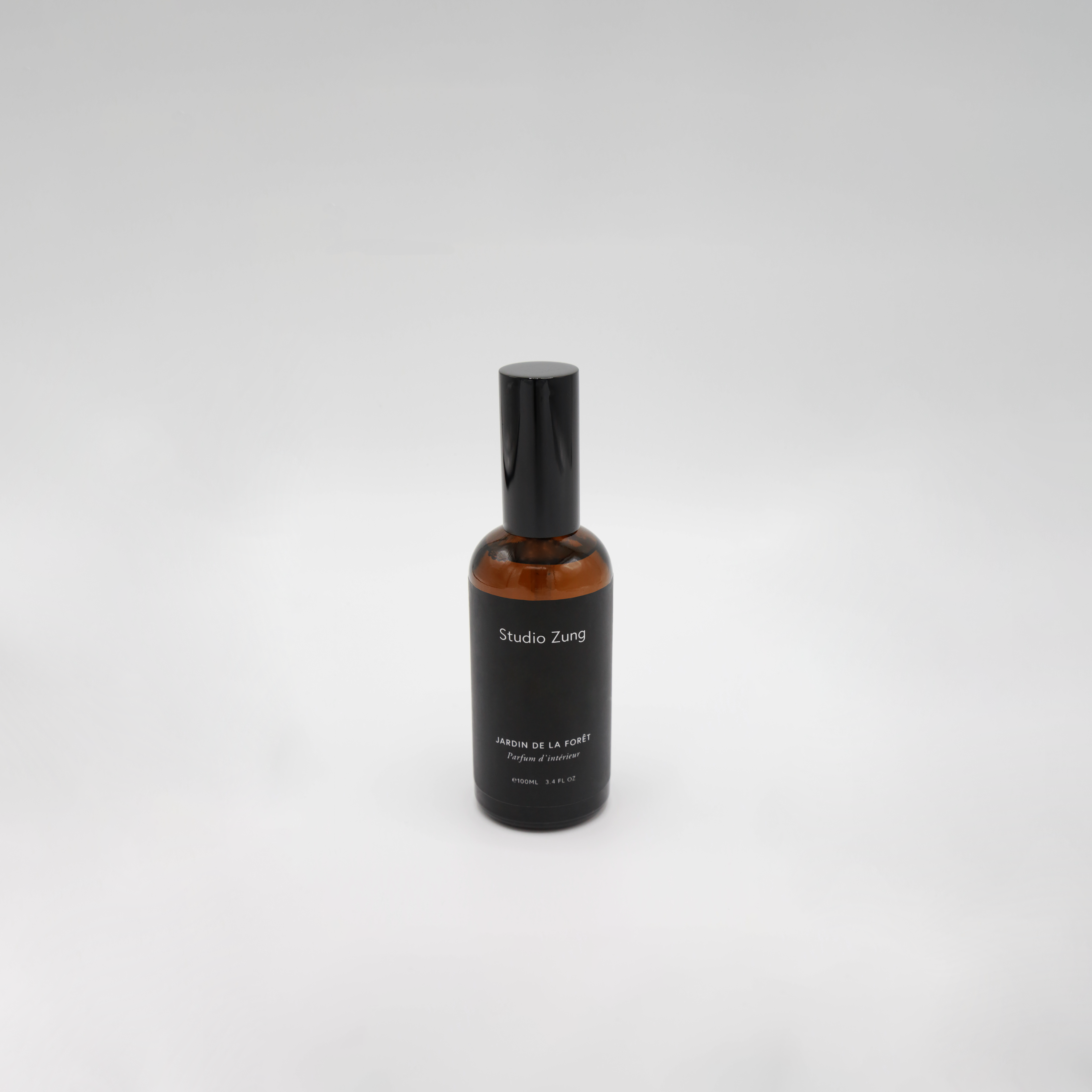 Shop Zung - Wholesale Room & Linen Spray - Studio Zung Home Fragrance | Nº1 Jardin de la Forêt8