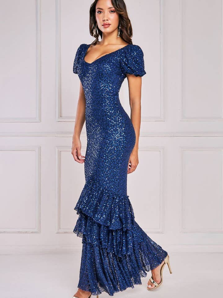 ROBE LONGUE GODDIVA À MANCHES BOUFFANTES ET OURLET À PLUSIEURS NIVEAUX DR4022 pour la vente par Goddiva