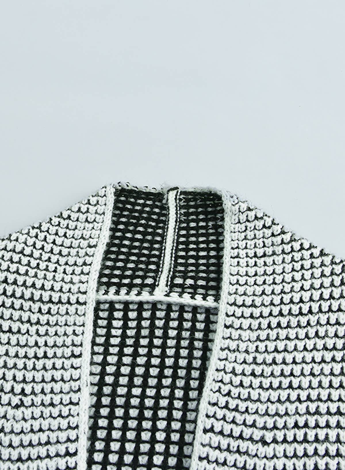 1 the Woman - Wholesale Cardigan - Women's - Plaid Knitted Long Open Front Cardigan - 8 Colors7