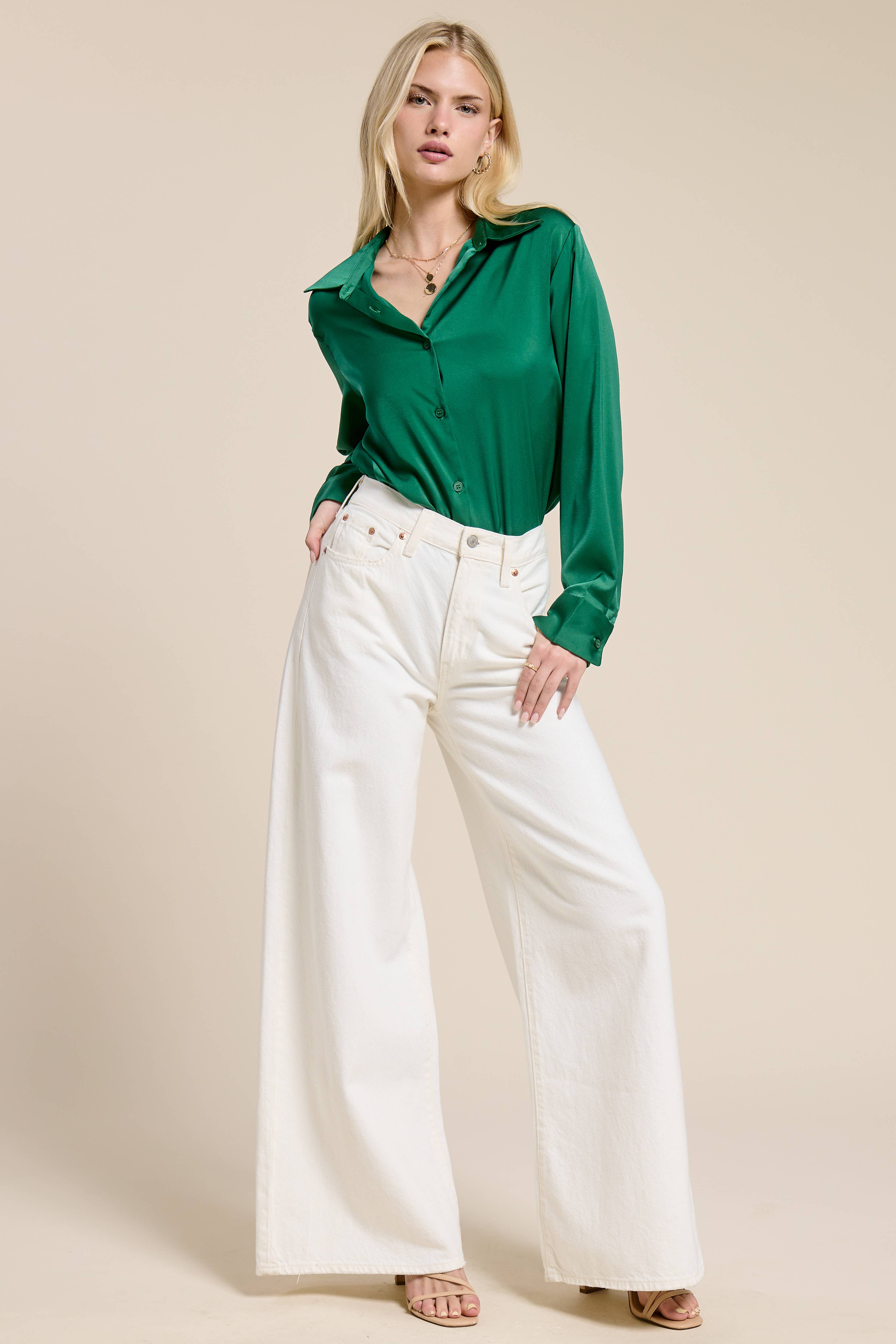 Mimosa - Vente Chemisier – femme - Blouse en satin soyeux à boutons1