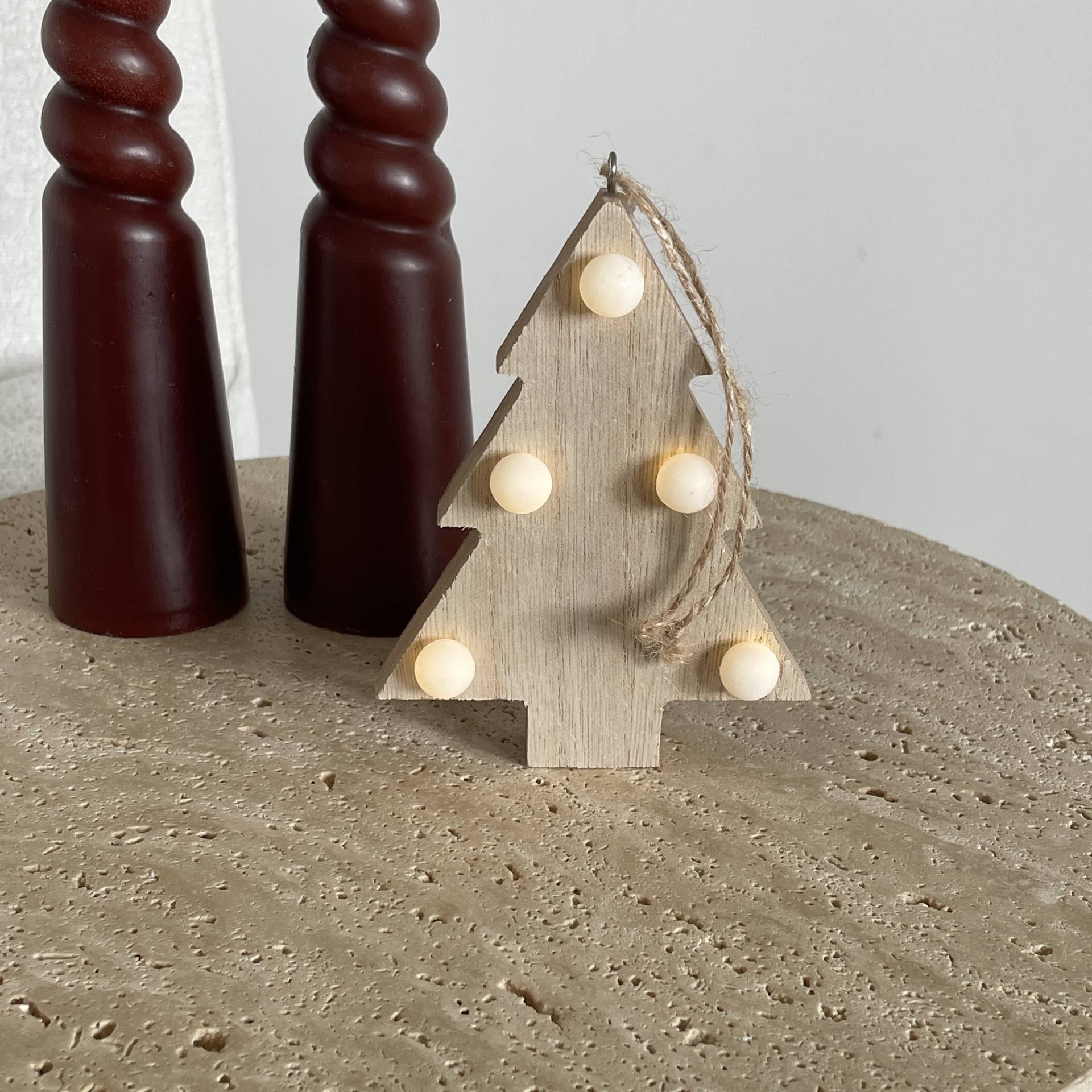 Opjet Paris - Wholesale Christmas Decoration - LED light-up wooden decoration H12cm (battery-operated)1