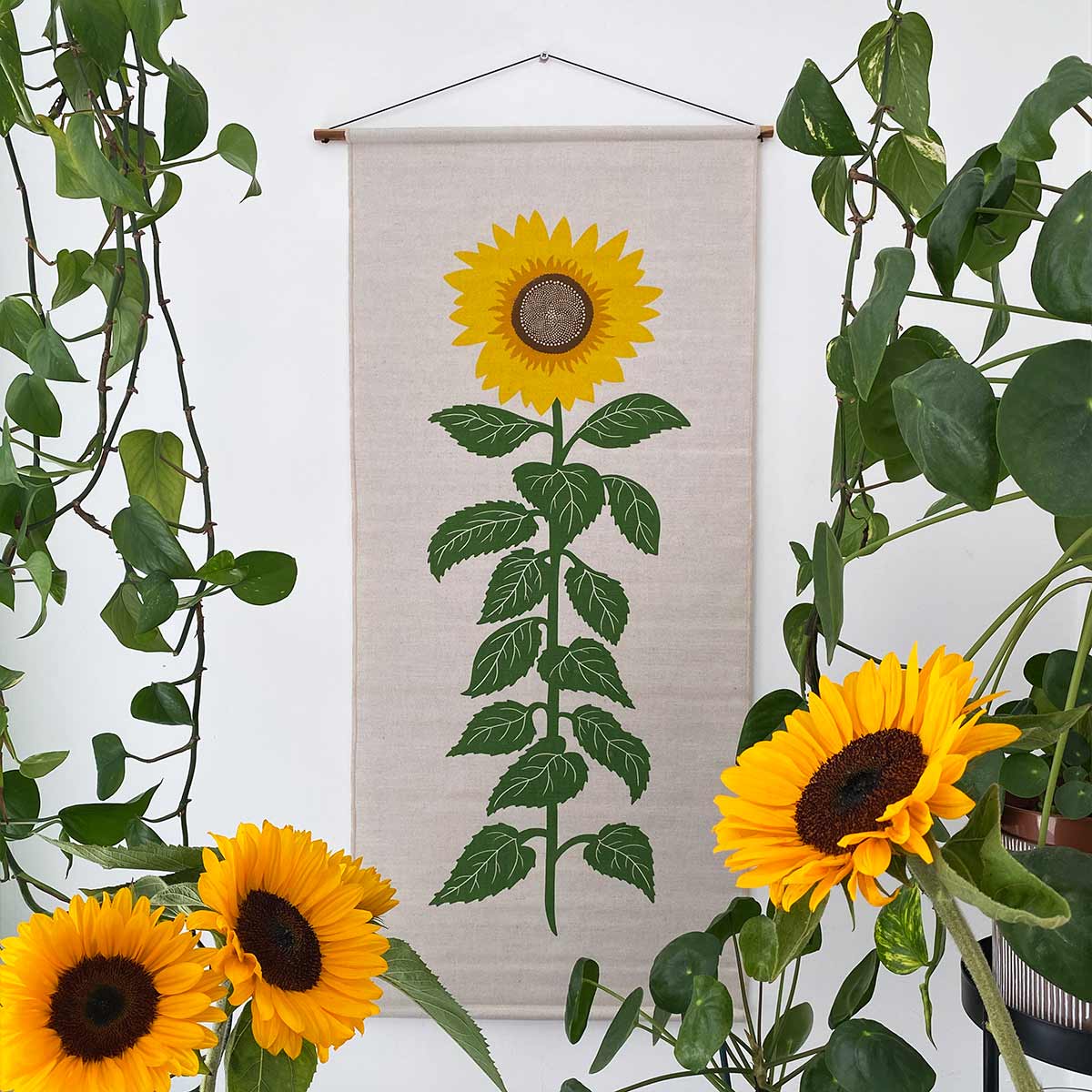 Safomasi - Wholesale Tapestry/Textile - Sunflower Wall Hanging1