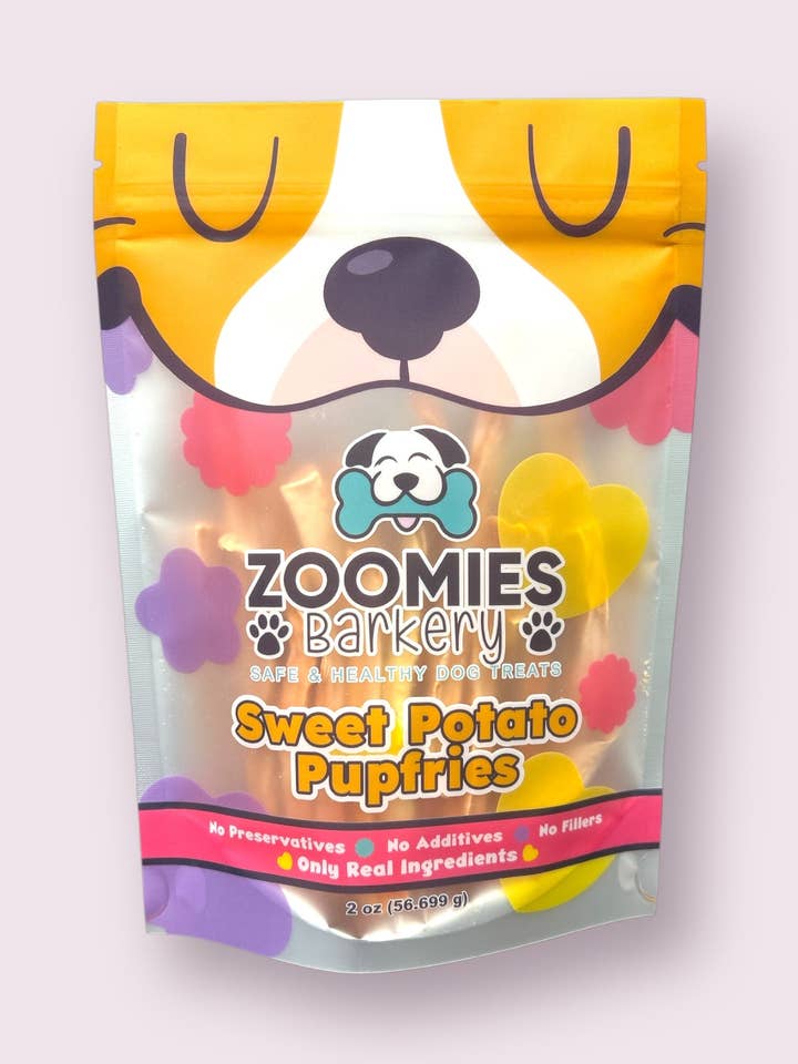 Frites de patate douce pour chiens pour la vente par Zoomies Barkery