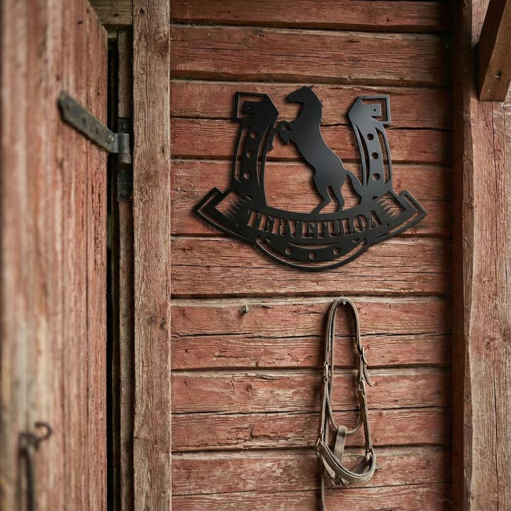 Horse & Horseshoe Metal Sign for wholesale by Teraskyltit.fi