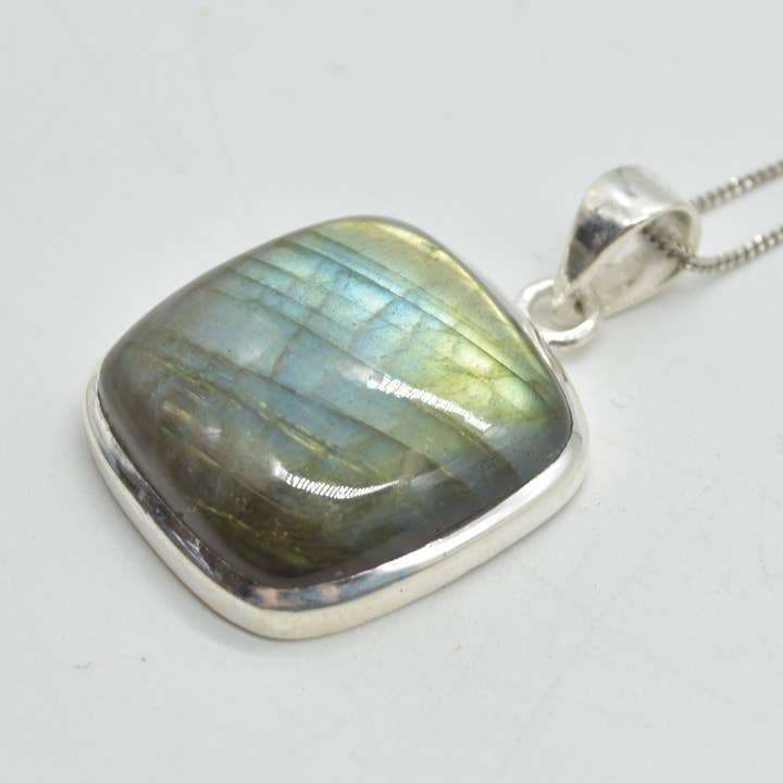 Oriental Direct Craft Supplies - Wholesale Individual Charm/Pendant - Labradorite Pendant in 925 Silver, 2.3cm-3.5cm, No Chain4