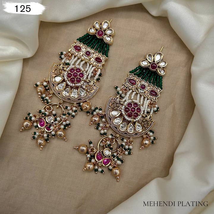 Regal Blossom Mehendi-forgyldte Chandbaali-øreringe for engroshandel hos Vinnis Jewelry