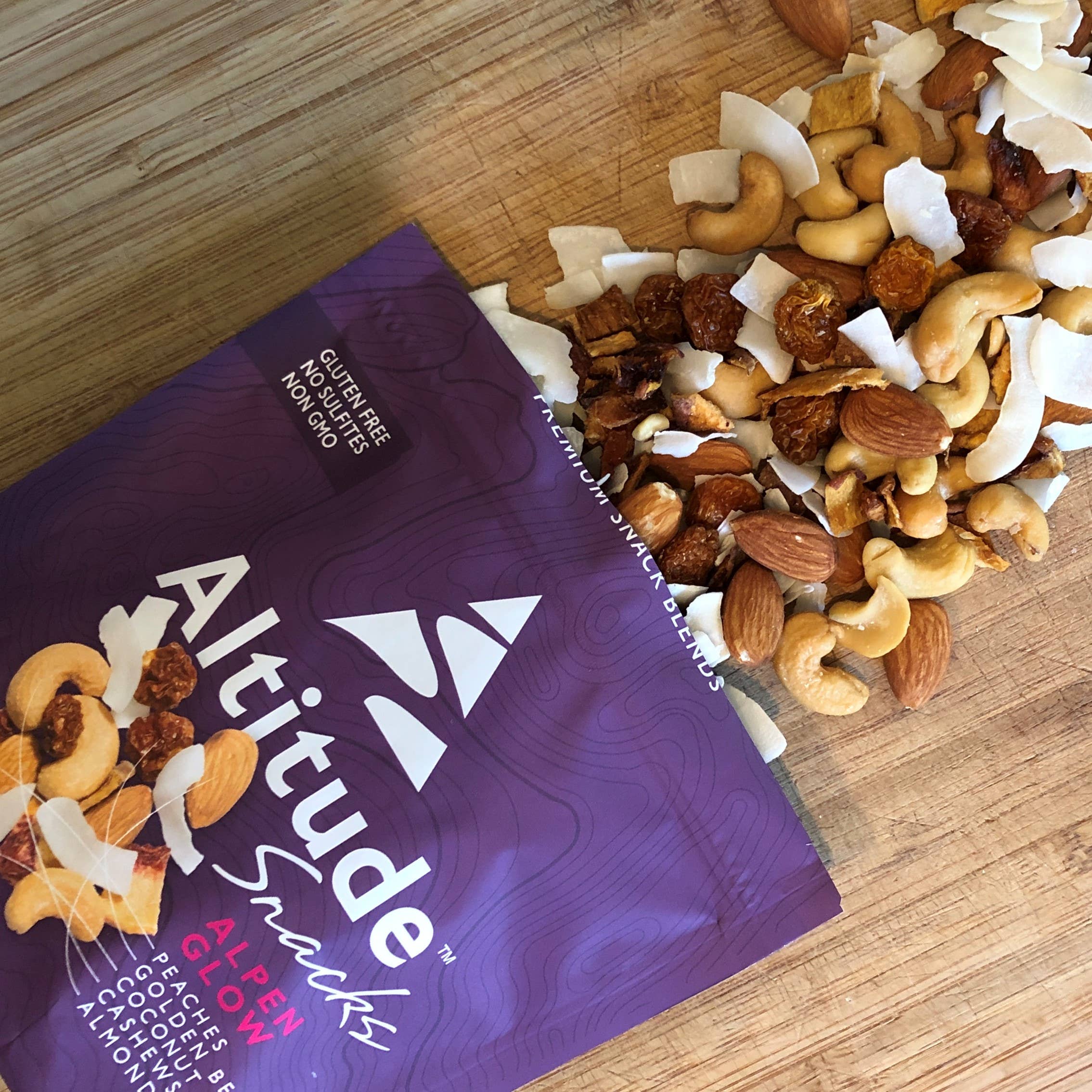 Altitude Snacks - Wholesale Trail Mix - Alpen Glow Altitude Snacks - No Added Sugars2