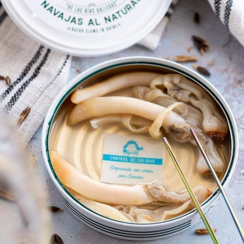 Made in Spain - Wholesale Tinned Fish - Natural Razor Clams, La Curiosa2
