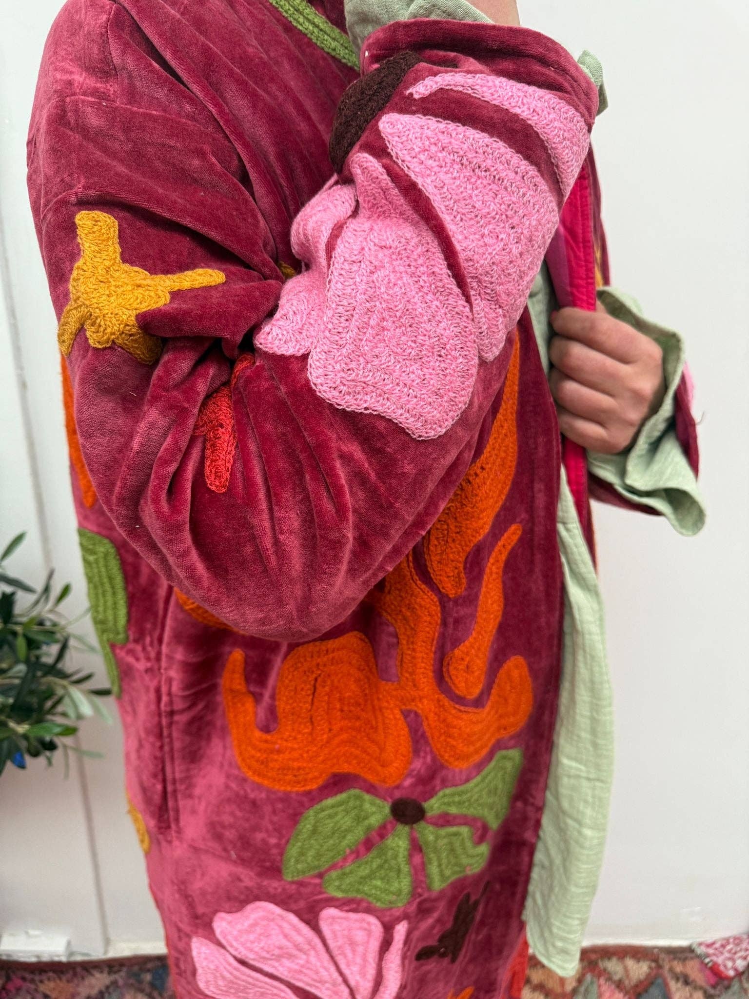 ToutVintage – Blusão - Mulher por atacado – Casaco Kimmie com bordado de veludo11