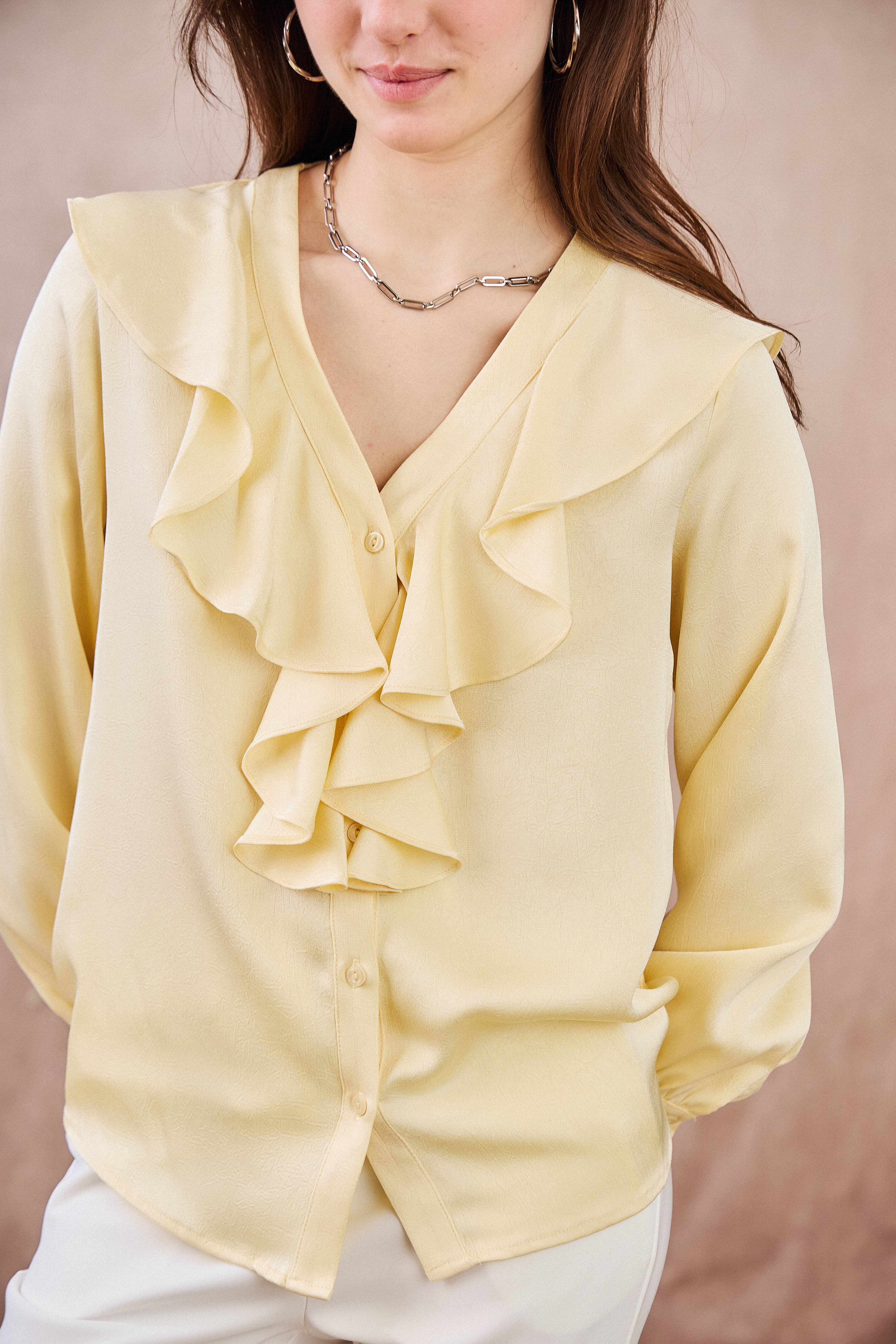 LULUMARY - Wholesale Button Down Shirt - Women's - Ruffled blouse CH35610