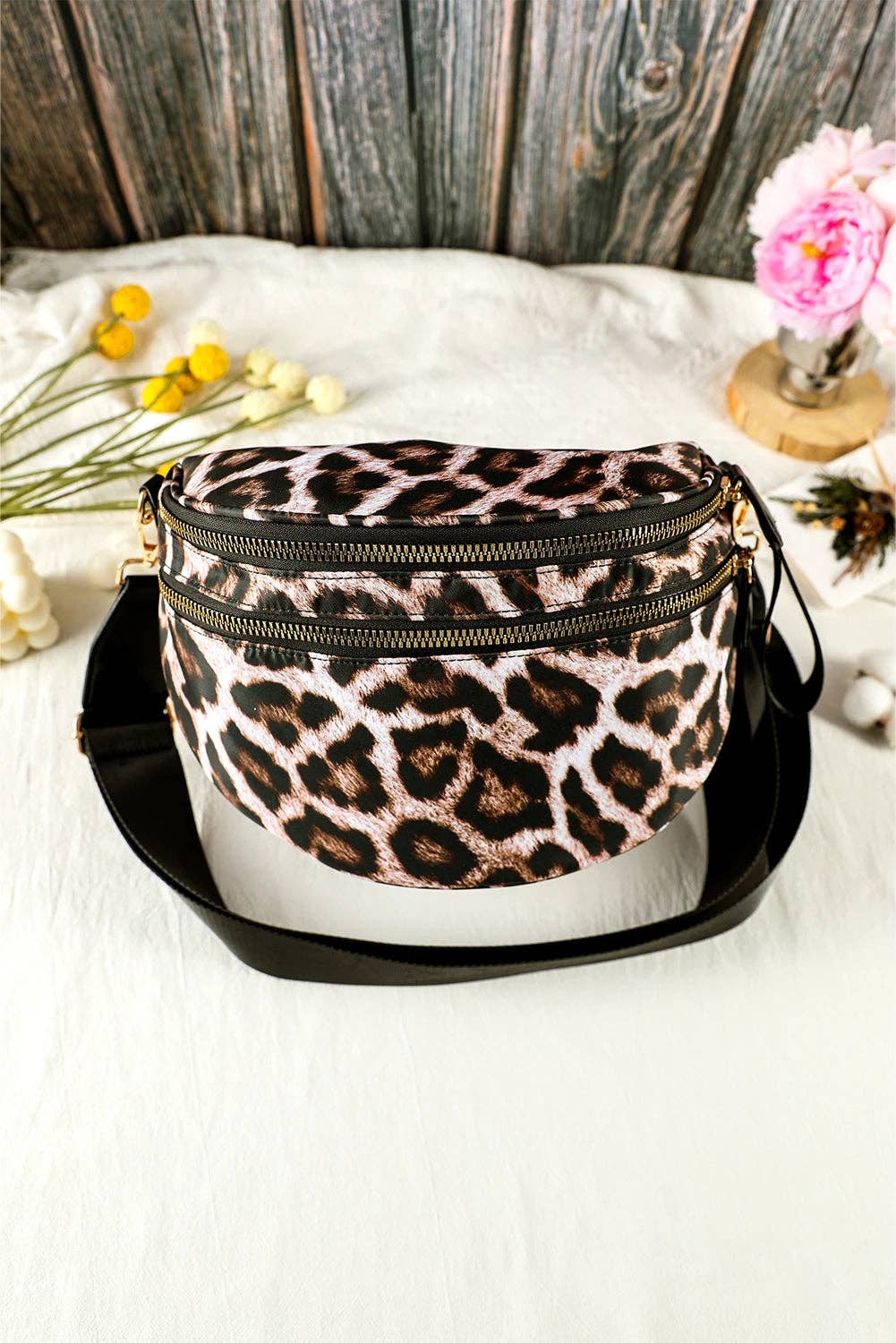 Suhkasana - Wholesale Crossbody Bag - Women's - Camo Print Crossbody Shoulder Bag with Gold Chain Detail34