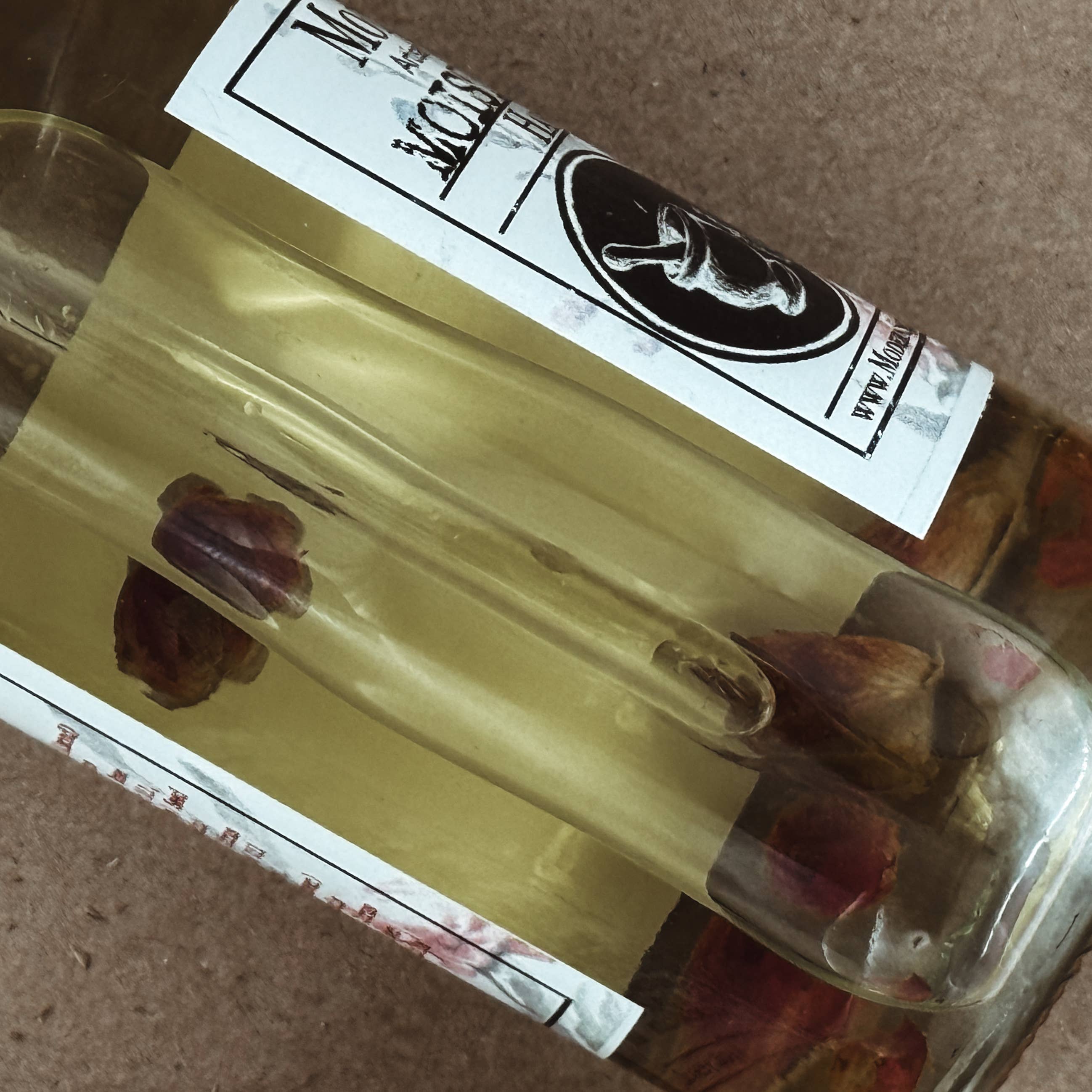 Modern Skyn Alchemy LLC. - Vente Huile et beurre pour le ventre – maternité - Huile hydratante pour les bosses3