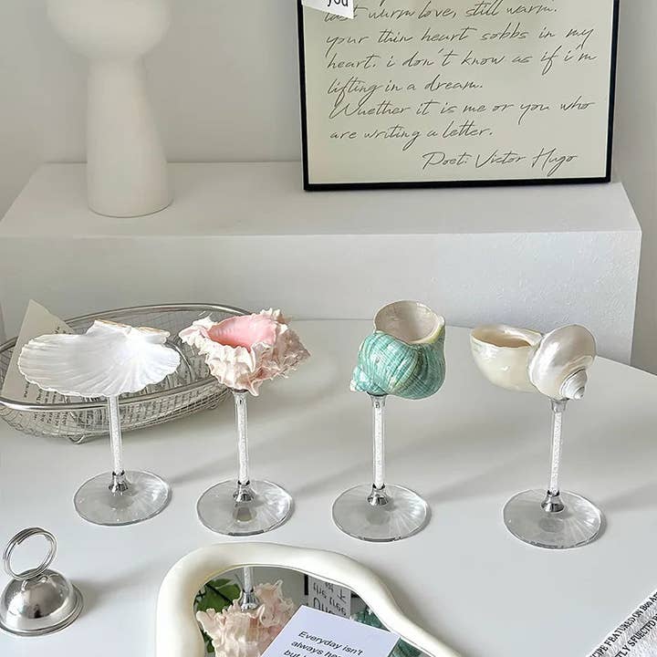 Kiyo Home - Wholesale Cocktail/liquor glass - Seashell Glitter Stem Glasses (Set of 4)3