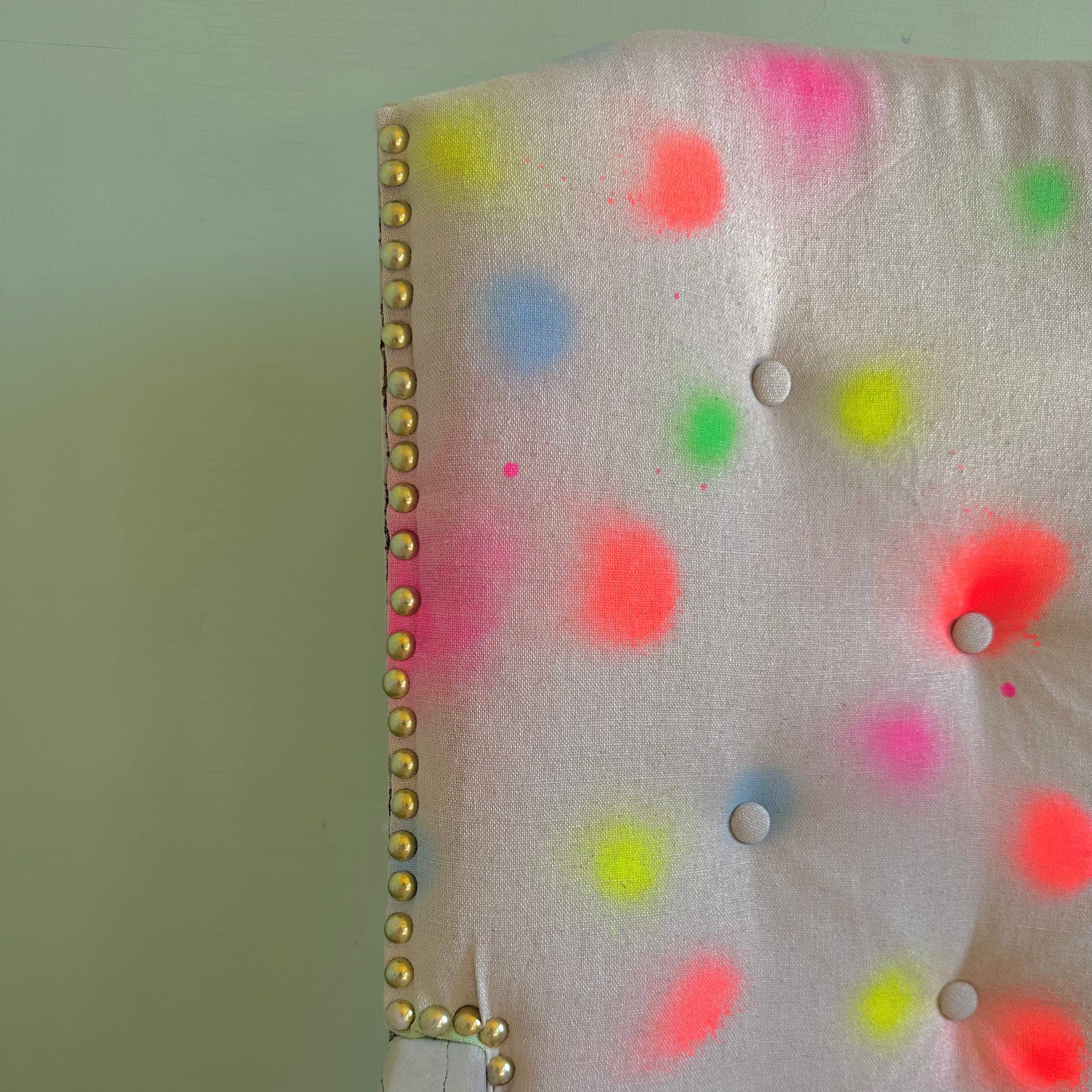 thestudioUP – wholesale Chair – Upholstered & Upcycled Vintage 1950s Armchair in Sustainable Linen Print2