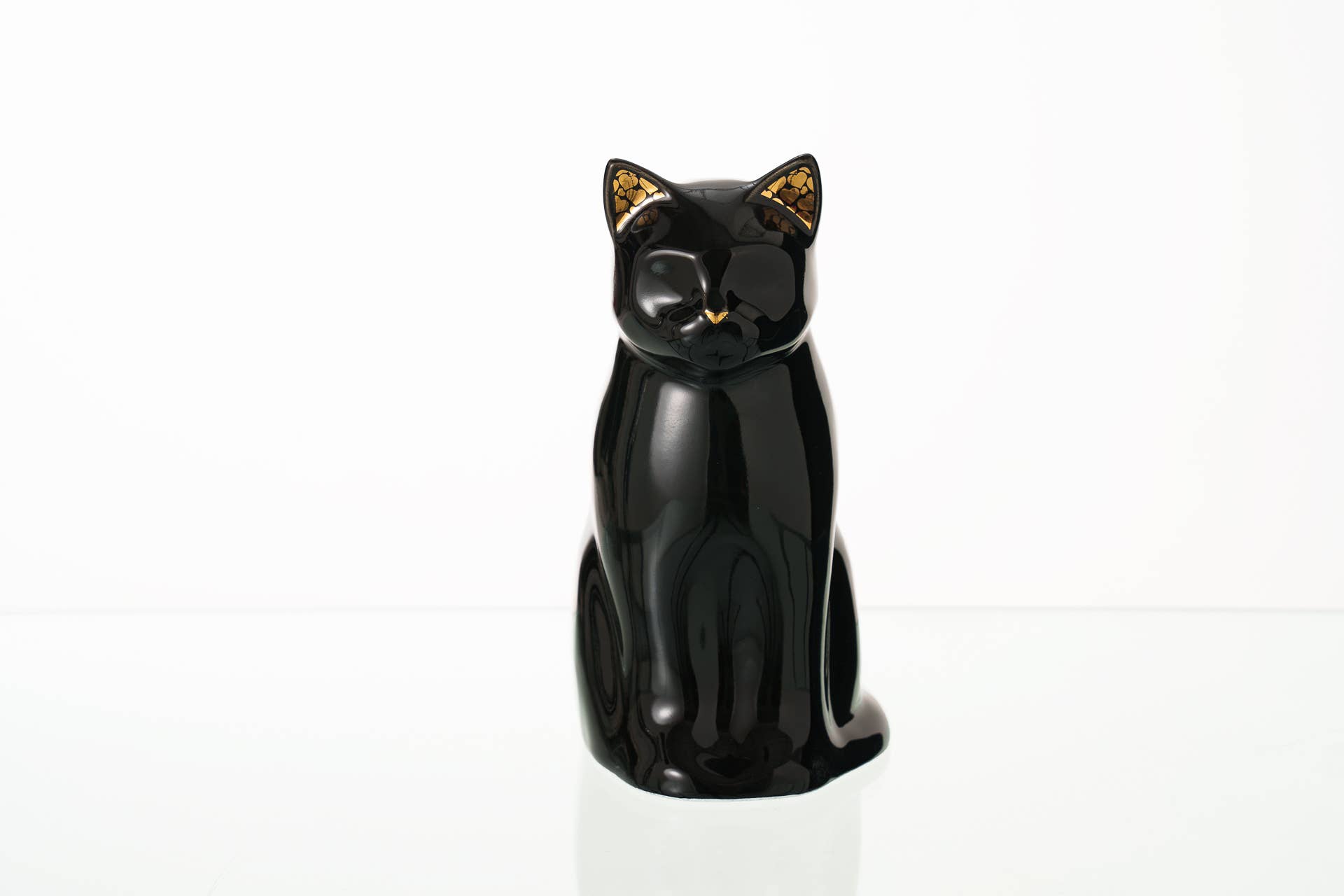 Pulvis Art Urns – Großhandel Haustier-Urne/Andenken-Box – "Meow" Tierurne für Katze – Schwarz | Keramik2