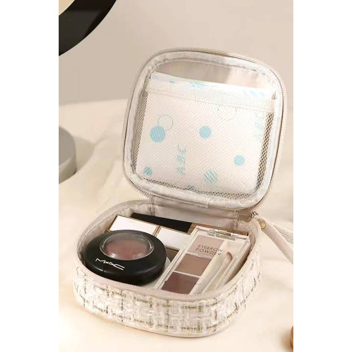 Vanilla Monkey - Wholesale Makeup/Cosmetic Bag - Plaid Tweed Cosmetic Makeup Travel Case