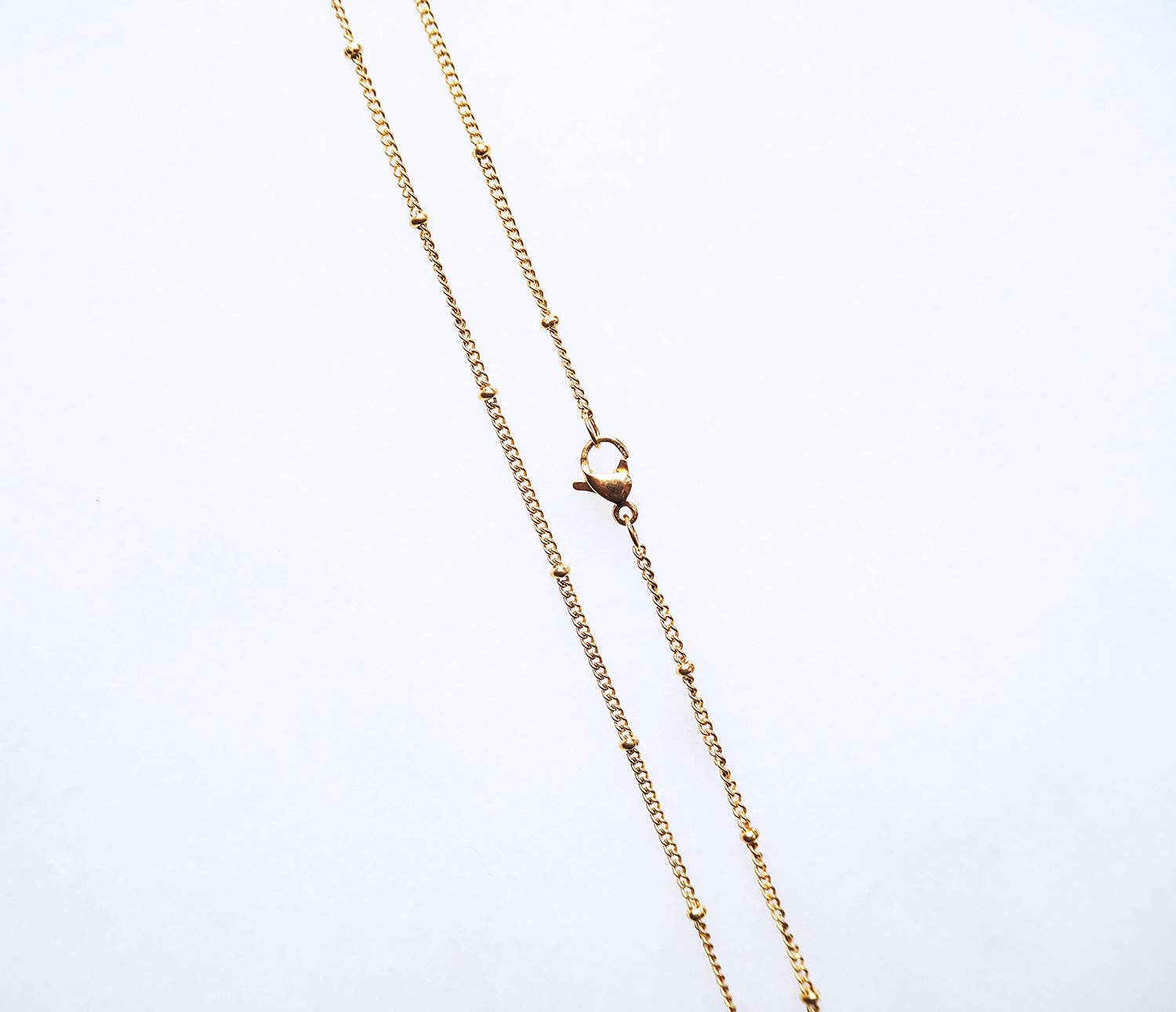 Tuuli Stones - Venta al por mayor Collares con colgantes/abalorios - Collar de ágata druzy púrpura para calma y creatividad3