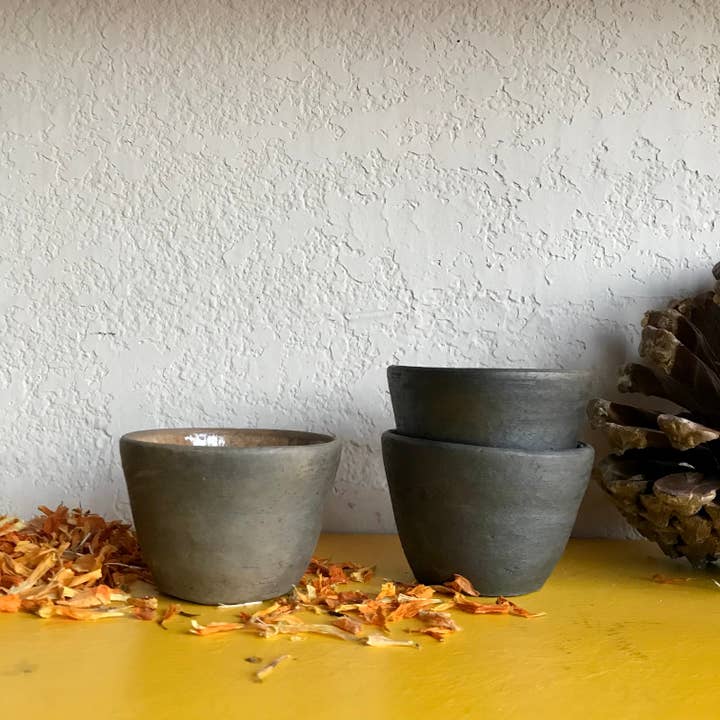 Yalala - Venta al por mayor Taza - Ana Beatriz Martinez - Taza pequeña de cerámica, arcilla de barro de cueva