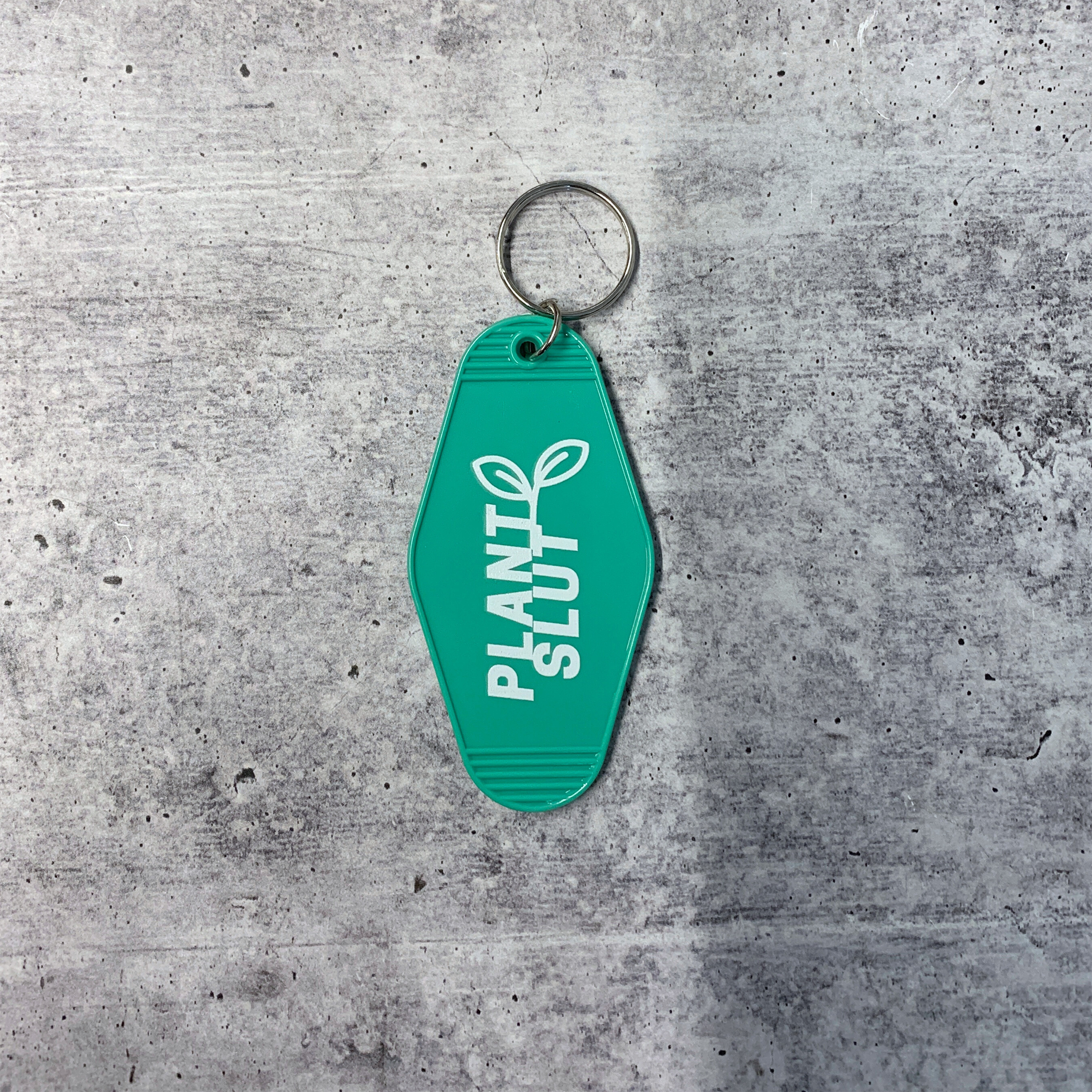 GetBullish - Wholesale Keychain - Unisex - Plant Slut Leaf Motel Style Keychain in Green 🌿5