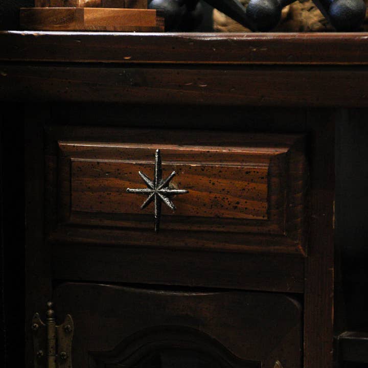 Zeckos - Wholesale Knob/Pull - Set of 6 Antique Silver Finish Starburst Drawer Pulls