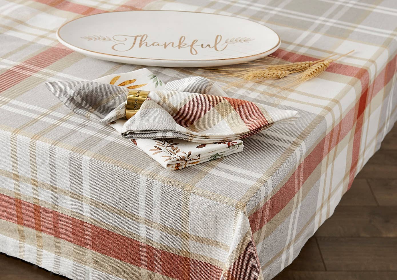 Design Imports – Großhandel Papier- & Stoffserviette – Gedruckte Serviette fallende1