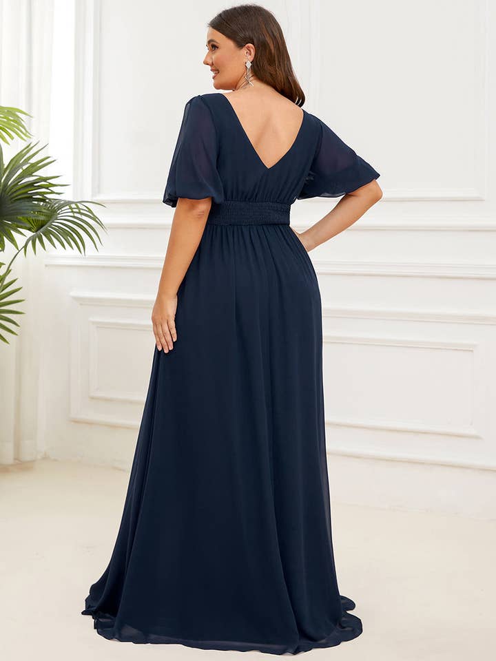 Ever-Pretty - Wholesale Gown - Women's - Plus Deep V Neck A Line Half Puff Sleeves Bridesmaid Dress7