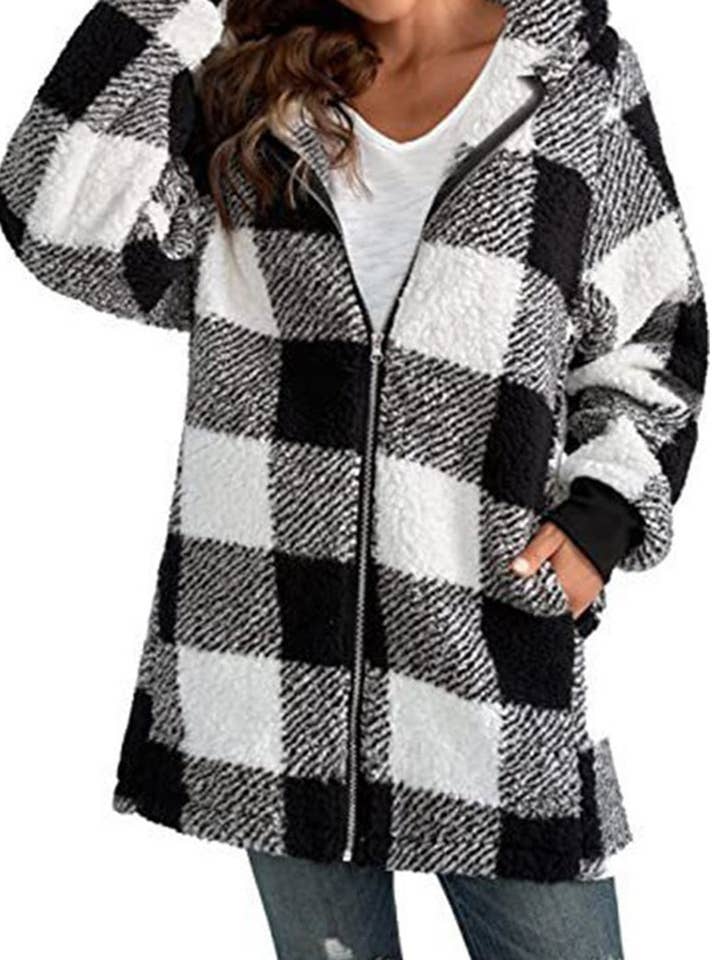 safistyle - Wholesale Jacket - Women's - Oversized Plaid Sherpa Jacket4