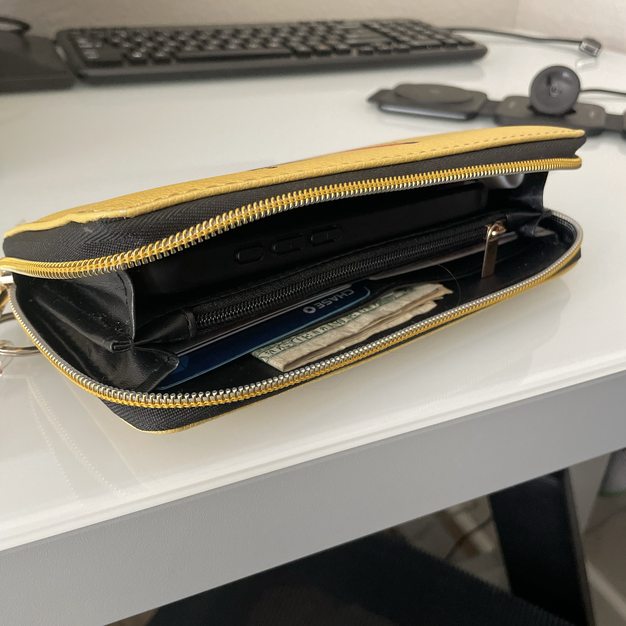 Gilmore & Friends - Wholesale Wallet - Unisex - Western Cowgirl Wallet – Lil’ Wiener Big Spender3