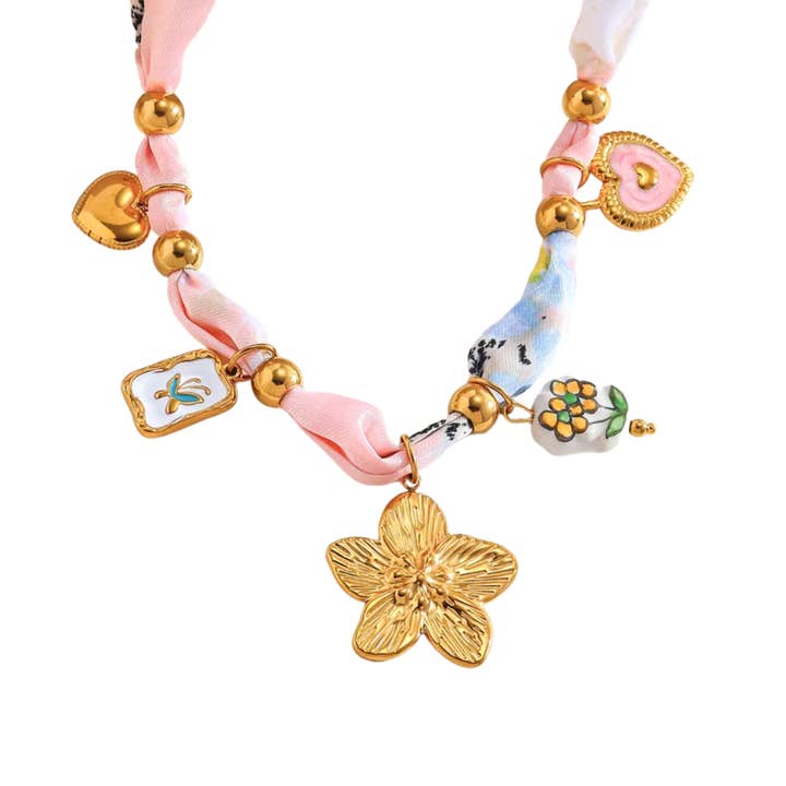 Chain statement charm for wholesale by Rosies