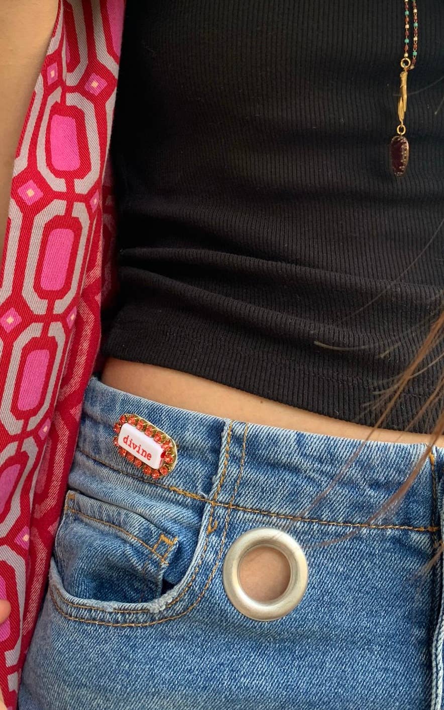 Tezeè - Venta al por mayor Broches - Alfiler con palabra y brillantes "WORD"17