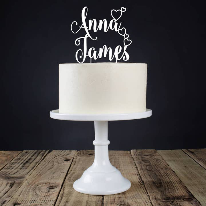 Décoration de gâteau personnalisée en forme de cœur pour couple pour la vente par Twenty-Seven Enterprises Ltd