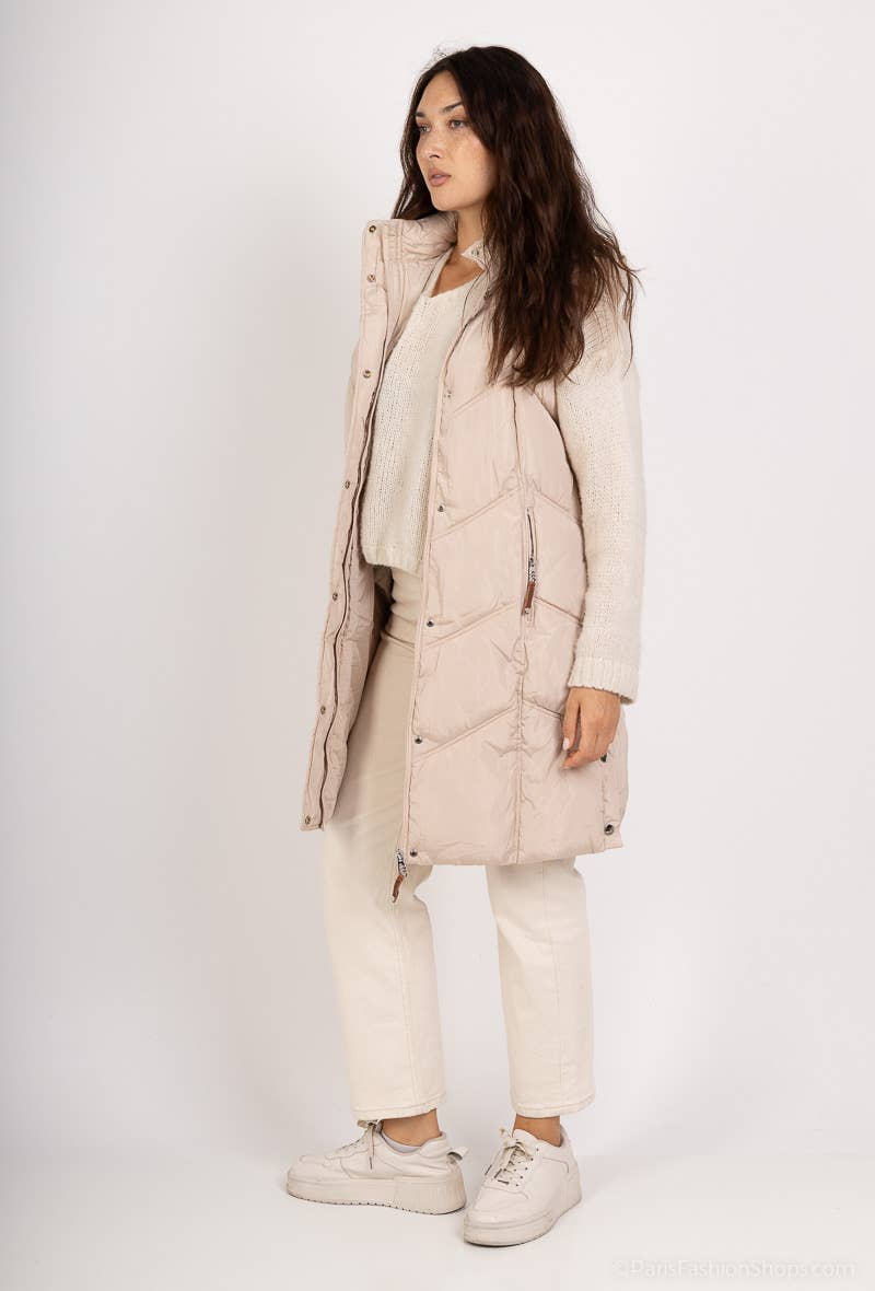 Saturne Paris - BIG SIZE EXCLUSIVE - Wholesale Outerwear Vest - Women's - Quilted Sleeveless Puffer Vest - Plus Size TG585