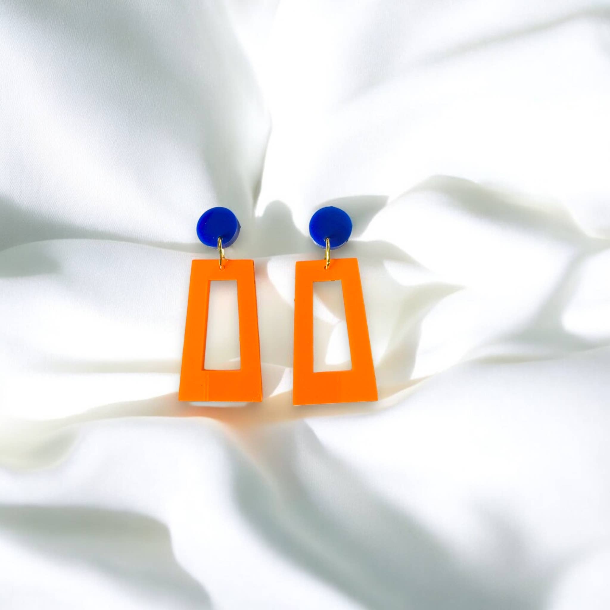 Fish Towne Designs, LLC - Wholesale Dangle Earrings - Orange and Blue Game Day Earrings2